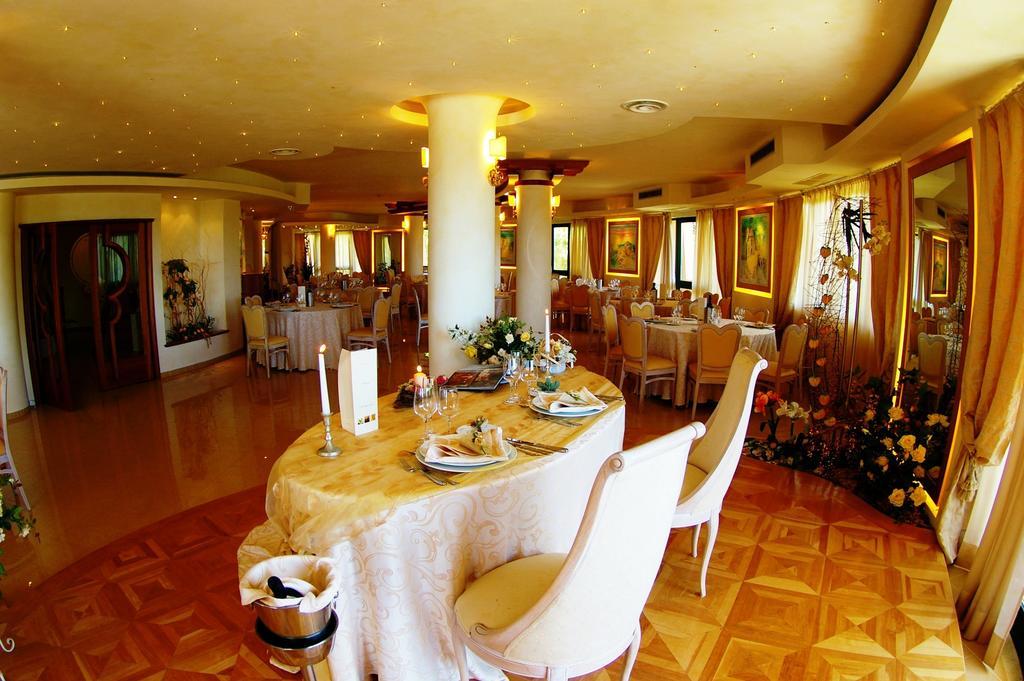 Solemare Club Village Capo Vaticano Exterior foto