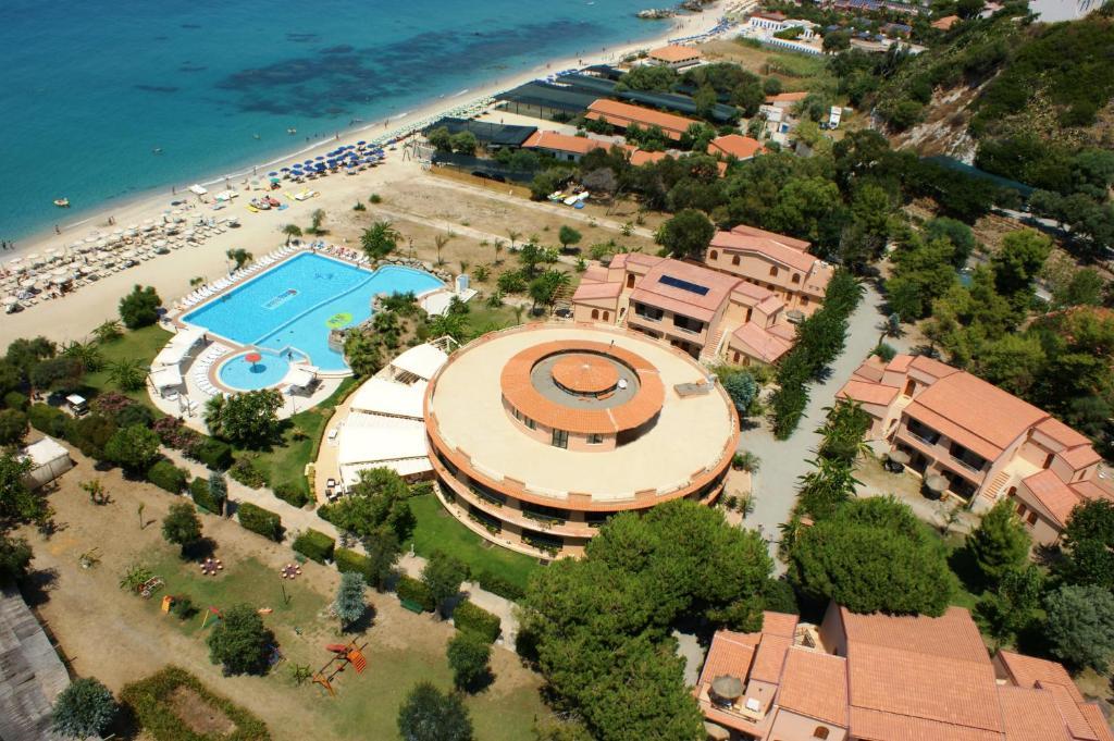 Solemare Club Village Capo Vaticano Exterior foto