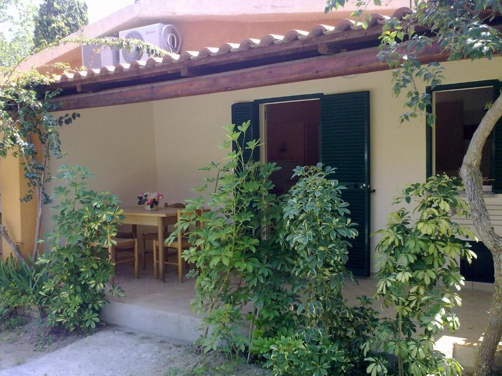 Solemare Club Village Capo Vaticano Zimmer foto