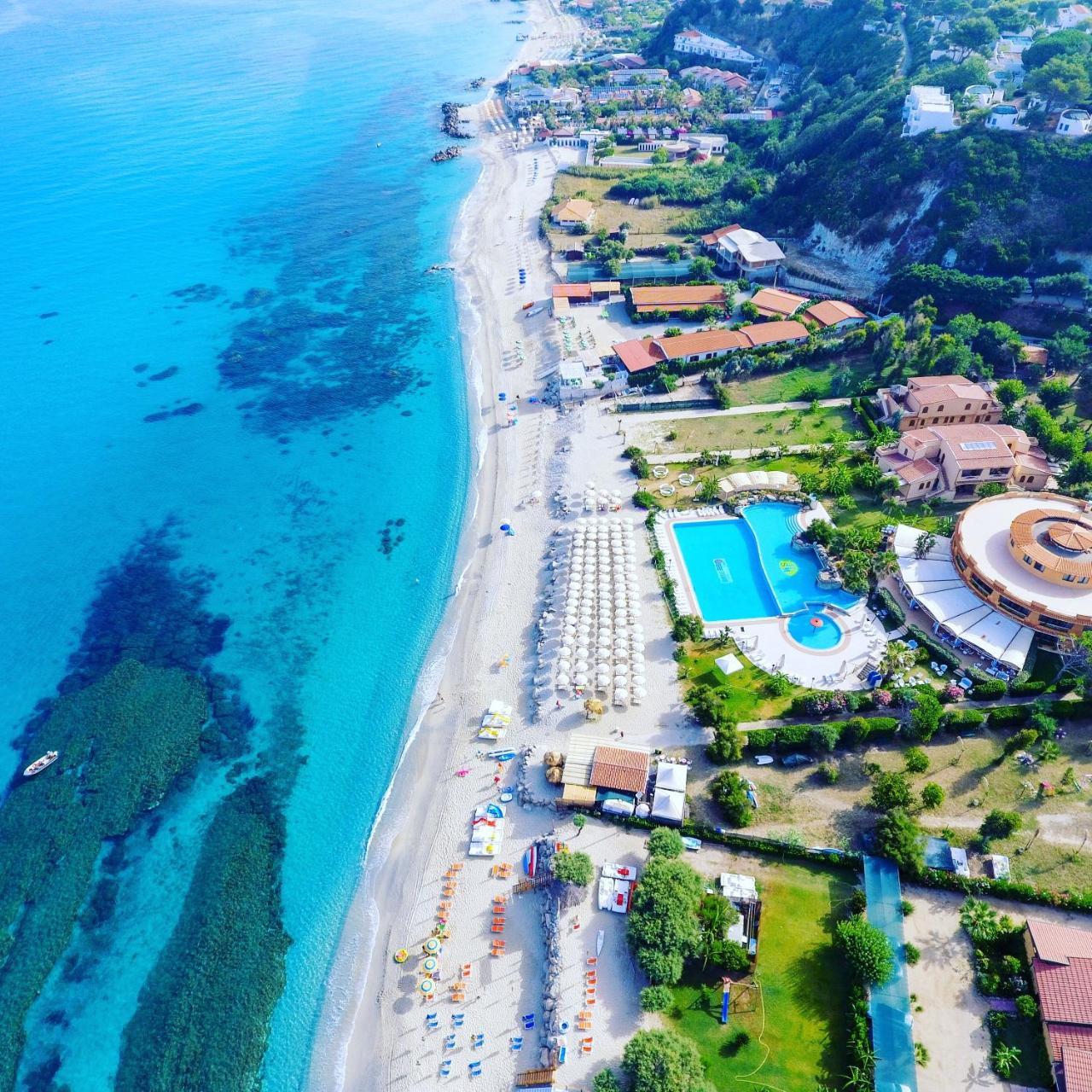 Solemare Club Village Capo Vaticano Exterior foto
